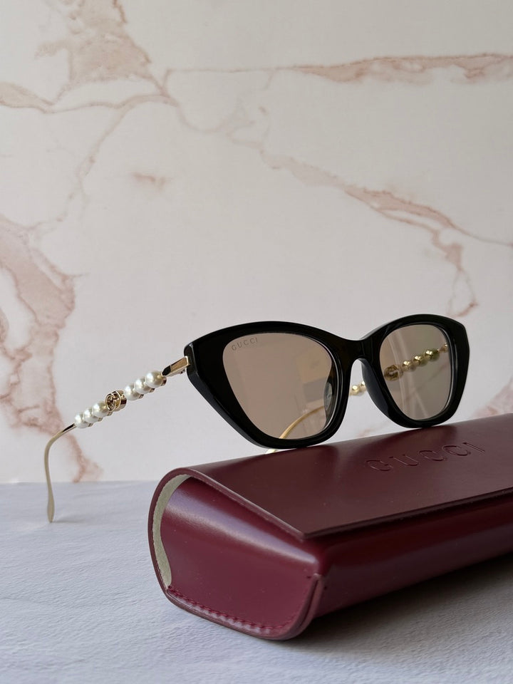 Gucci GG1968S Cat Eye Pearl Sunglasses in Black Mirror