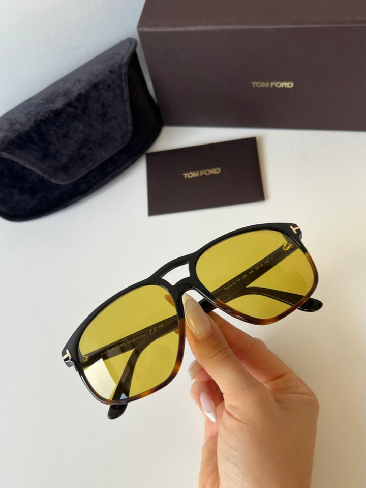 Tom Ford FT1000 Pierre Aviator Sunglasses in Black