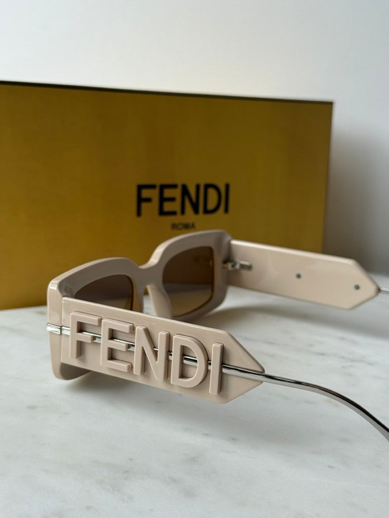 Fendi FE40133I Fendigraphy Beige Square Sunglasses