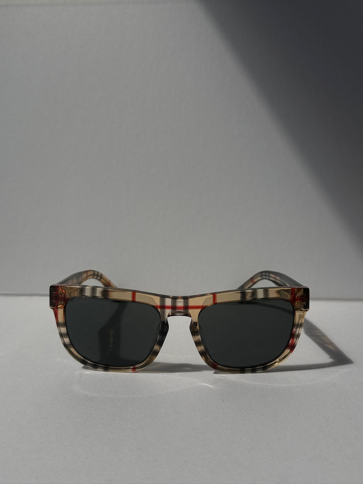 Burberry BE4431U Sunglasses in Vintage Check