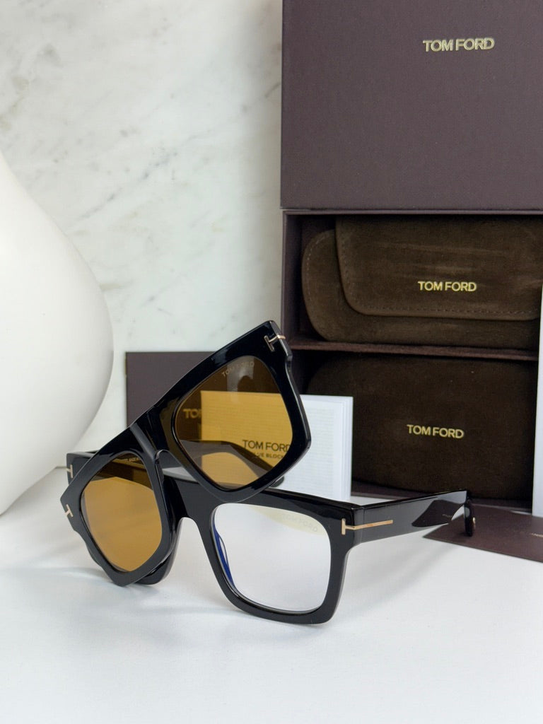 Tom Ford FT5690-B Gafas de sol con clip