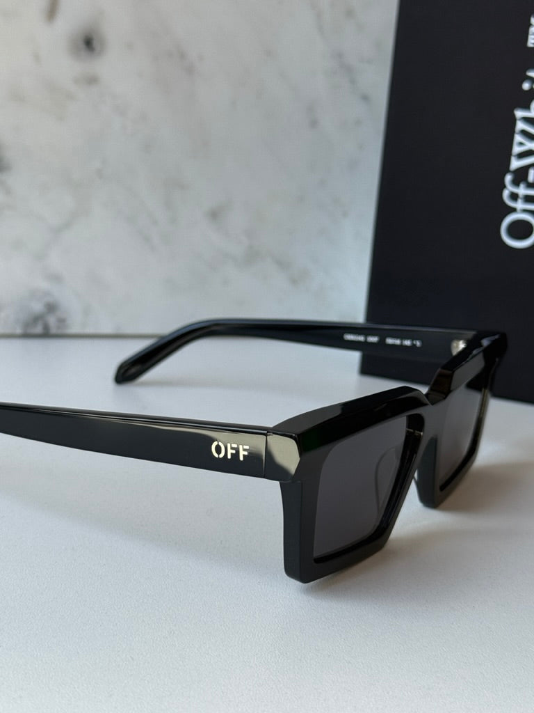 Off White Windsor Sunglasses in Black