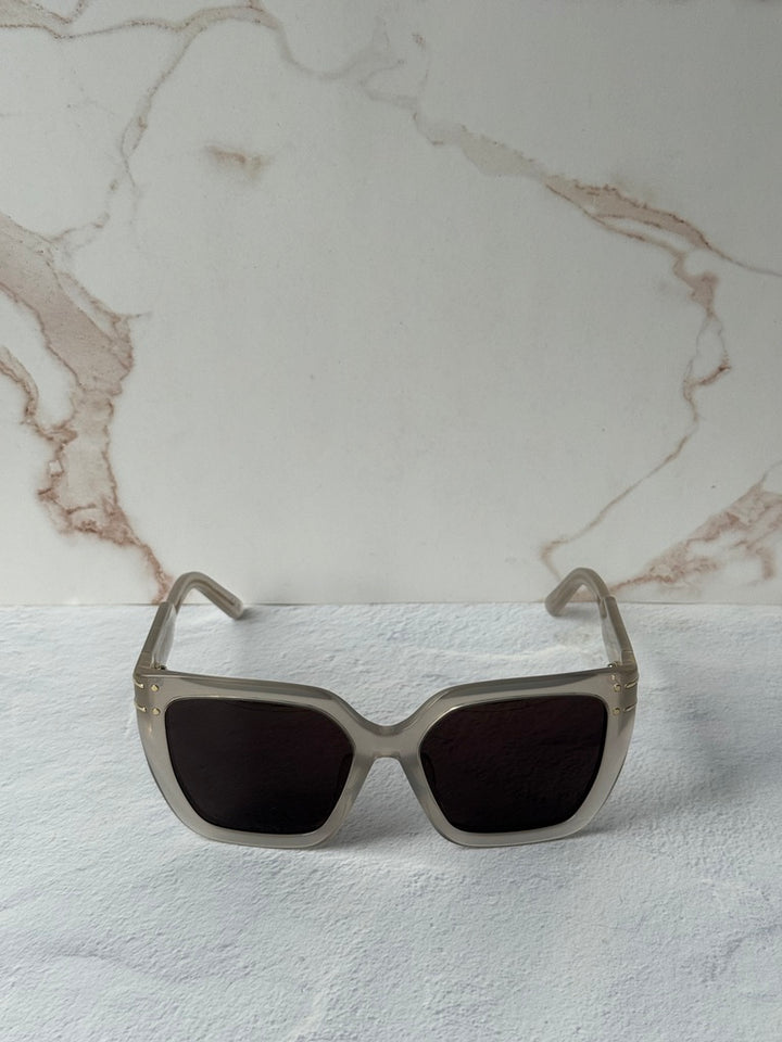 Dior DiorSignature S10F Sunglasses in Mink Grey