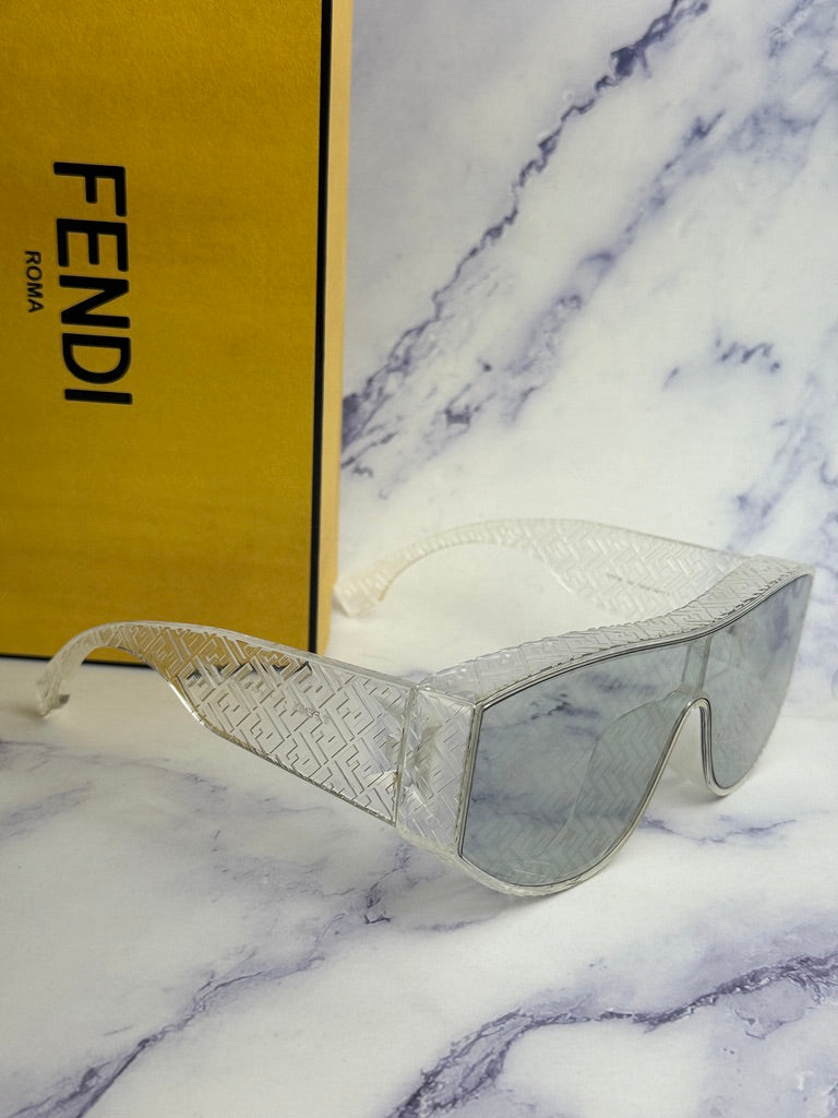 Fendi FE40128I Mask Sunglasses in Monogram Logo Transparent