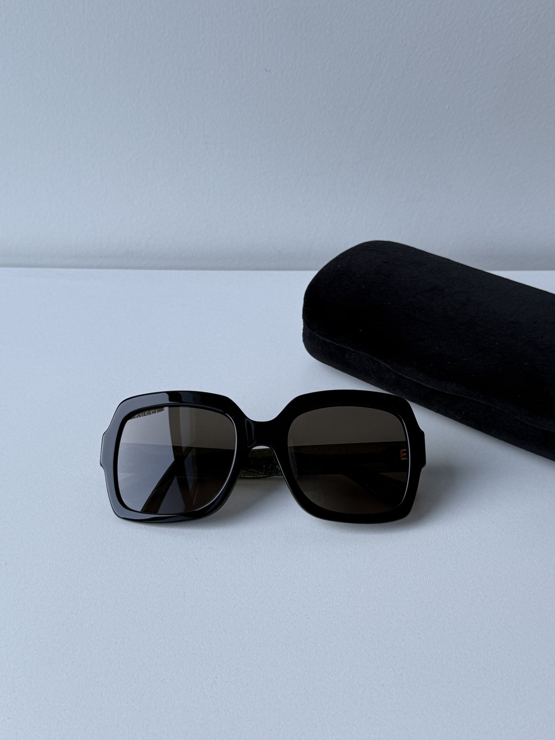 Gucci black glitter sunglasses shop