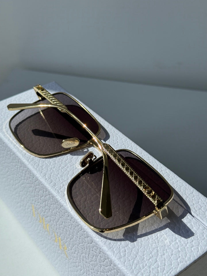 Dior Cannage S1U Square Sunglasses in Gold Grey