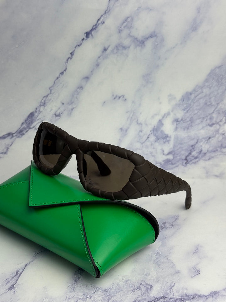 Bottega Veneta BV1303S Braided Sunglasses in Brown