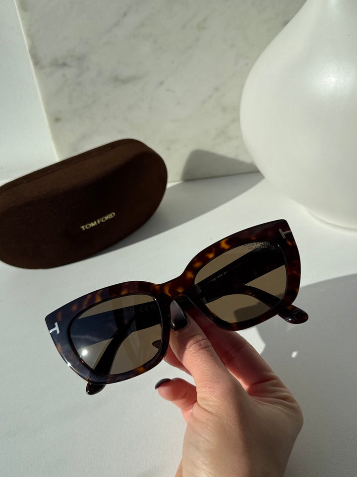 Tom Ford Gia FT0766 Gafas de sol en rosa vintage