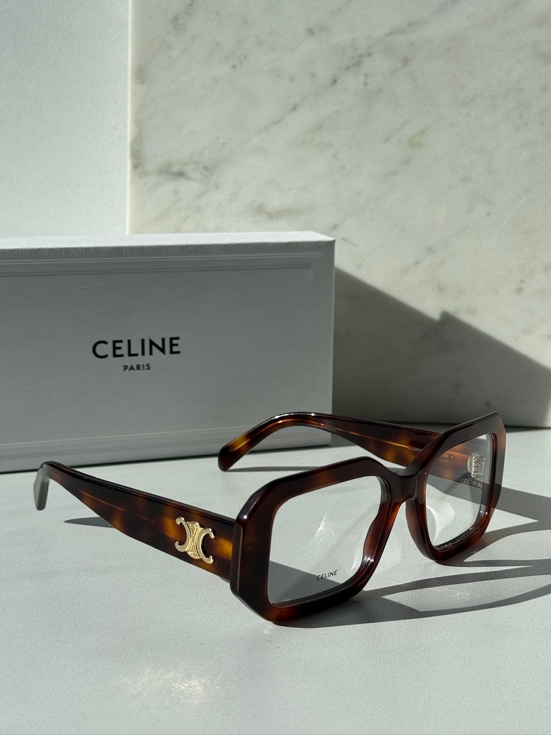 Celine CL50003I Monturas de anteojos tipo ojo de gato gruesas en negro