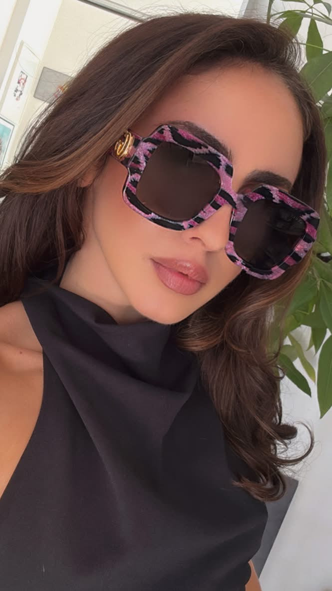 Gucci GG1547S Thick Rim Square Sunglasses in | Designer Daydream