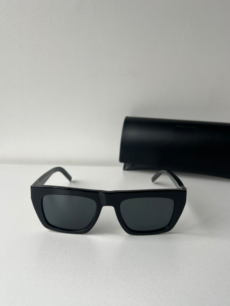 Gafas de sol Saint Laurent SL M130 en negro