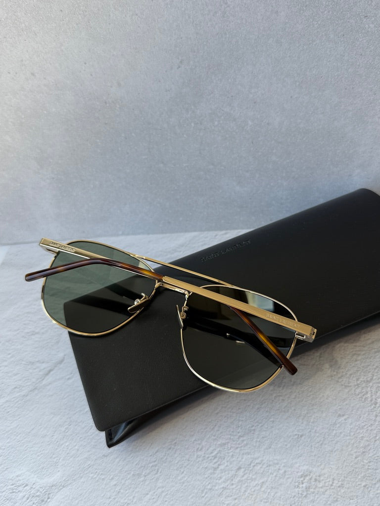 Saint Laurent SL531 Round Sunglasses in Gold