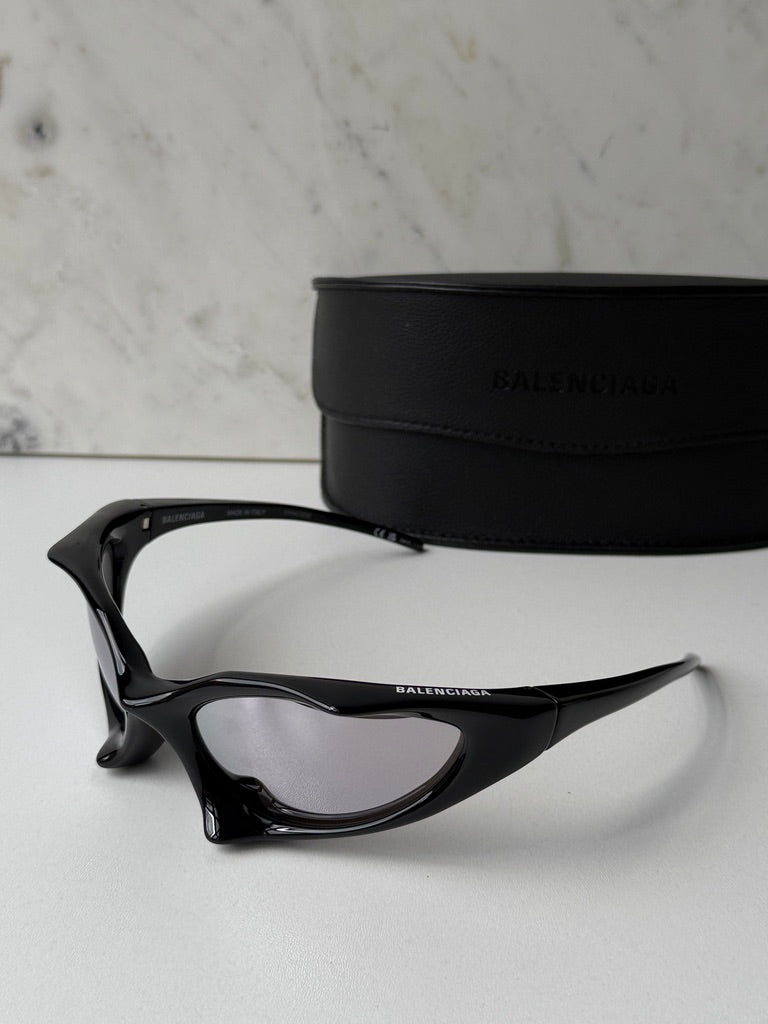 Balenciaga BB0352S Sunglasses in Black Mirror