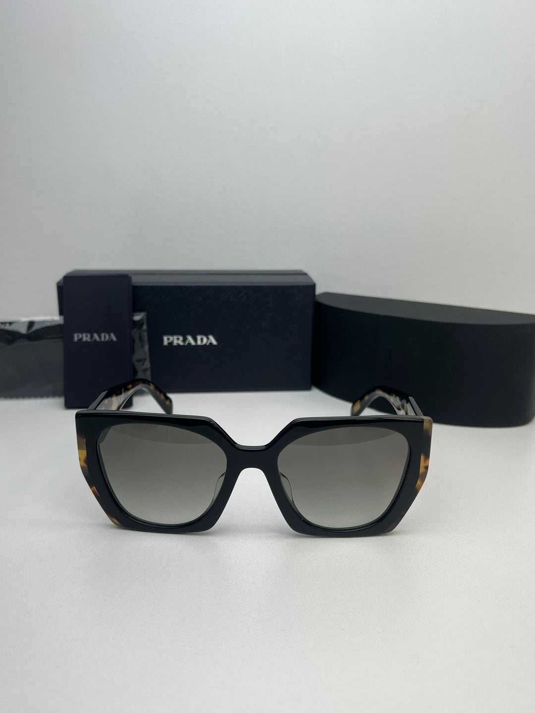 Prada PR15WSF Sunglasses in Black Havana