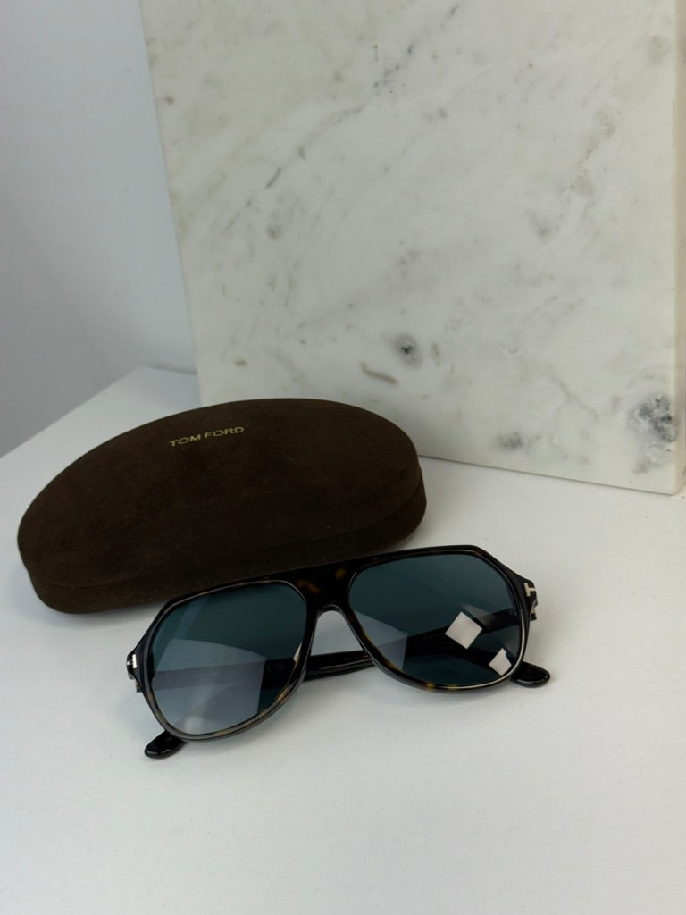 Tom Ford Hayes FT0934 Dark Havana Aviator Sunglasses
