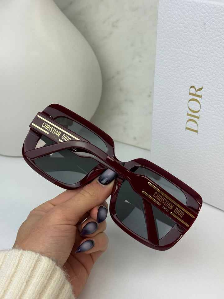 Dior Signature S11F Sunglasses in Burgundy Red