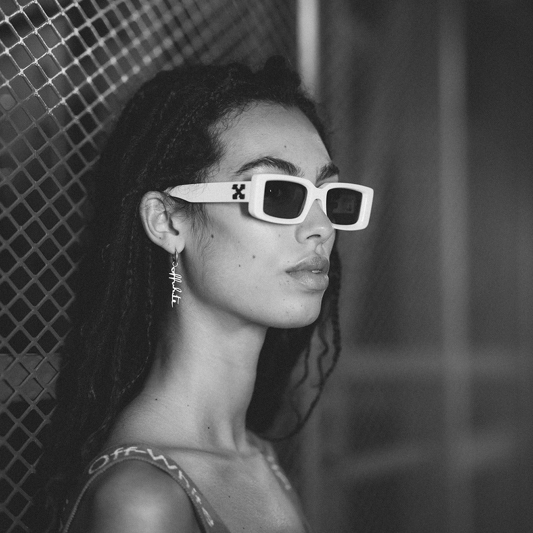 Off White Arthur white sunglasses on model, dark lenses, side logo