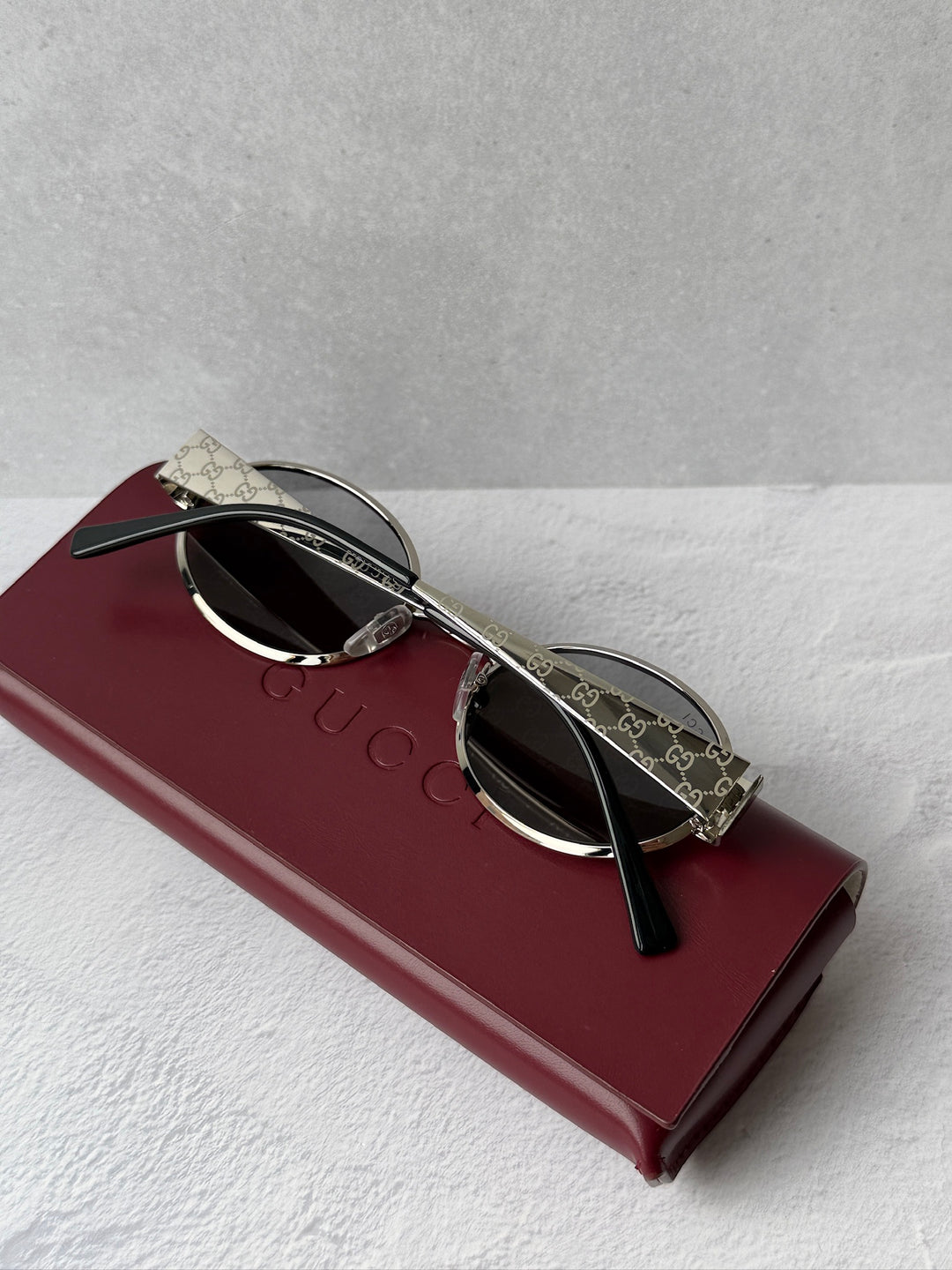 Gucci GG1854S Silver Monogram Mirror Oval Sunglasses