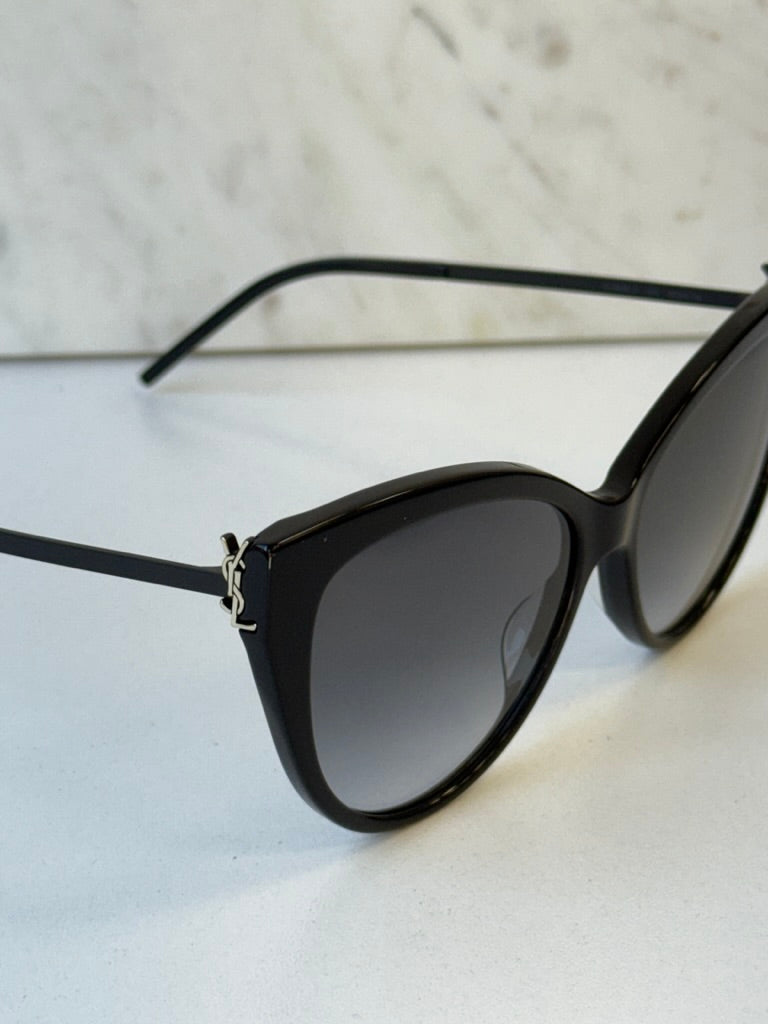Saint Laurent SLM48S_A/K gafas de sol estilo ojo de gato en negro