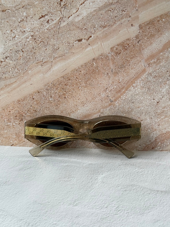 Gafas de sol con montura gruesa en marrón Gucci GG1338SK