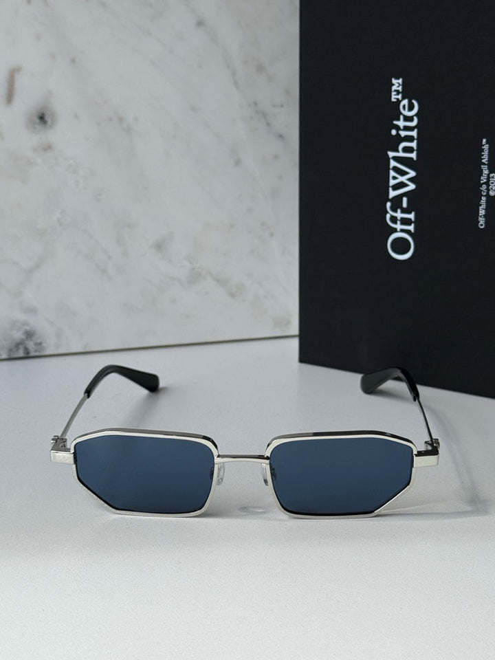 Off White Loa Sunglasses in Silver Blue