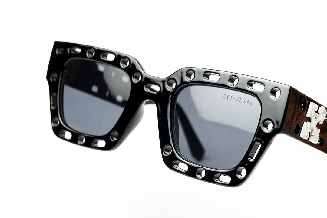 Off White Mercer Sunglasses in Black