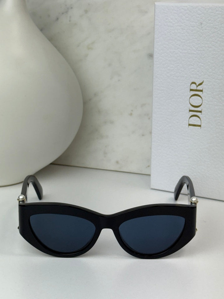 Dior Tribales B1I Cat Eye Sunglasses in Black Pearl
