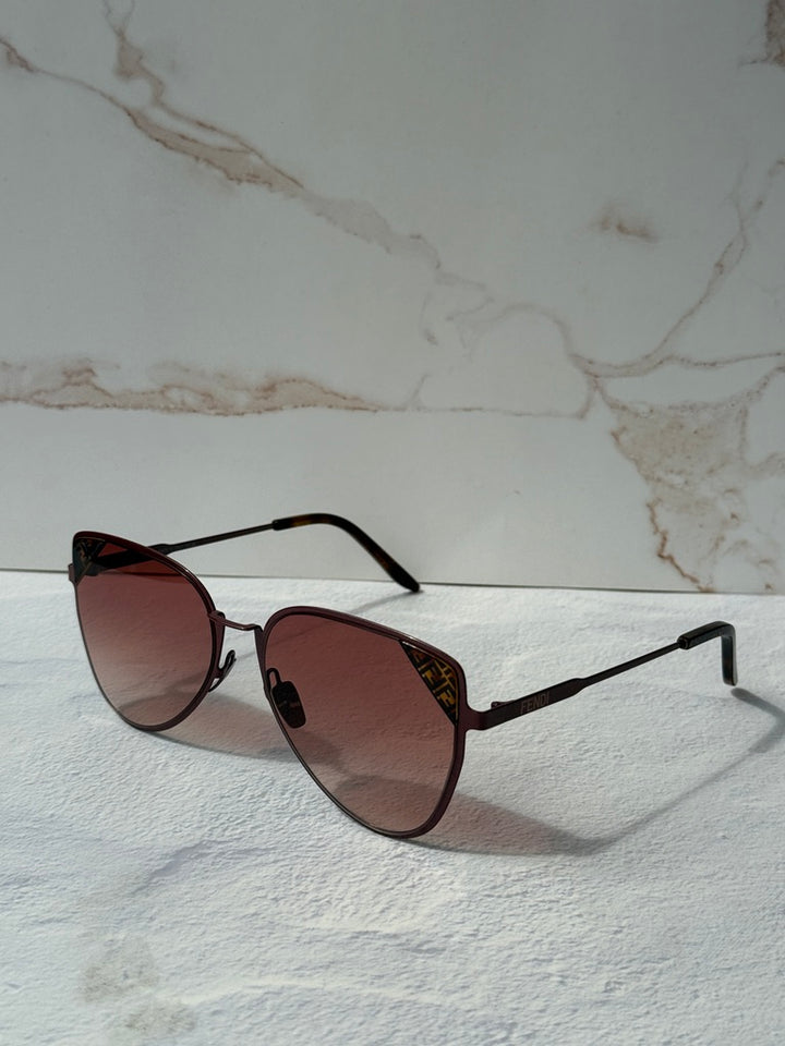 Fendi FE40189U Butterfly Sunglasses in Red