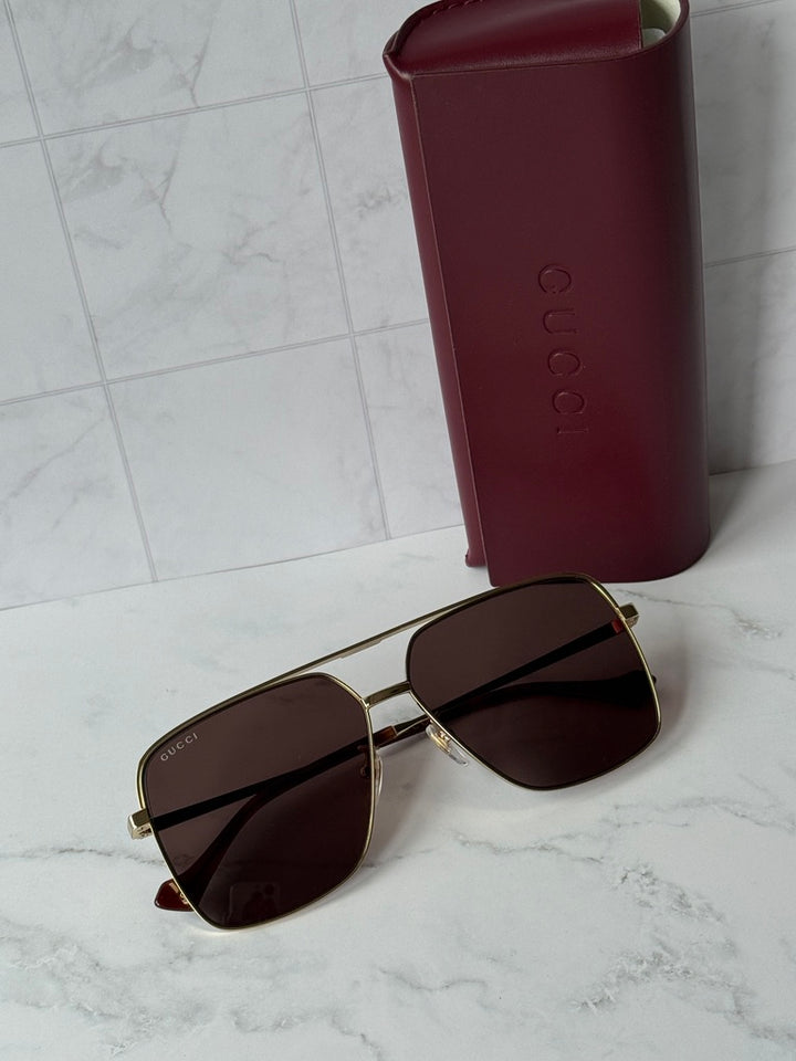 Gafas de sol piloto extragrandes Gucci GG1099SA Navigator con lentes marrones