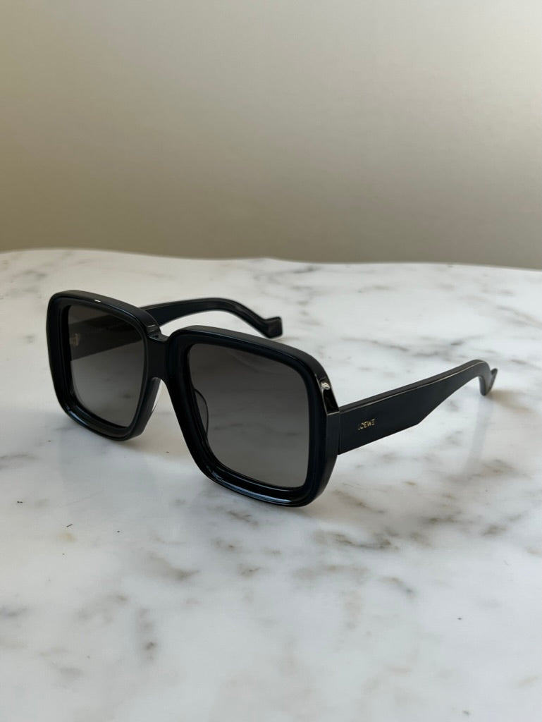 Loewe LW40071I Sunglasses in Black