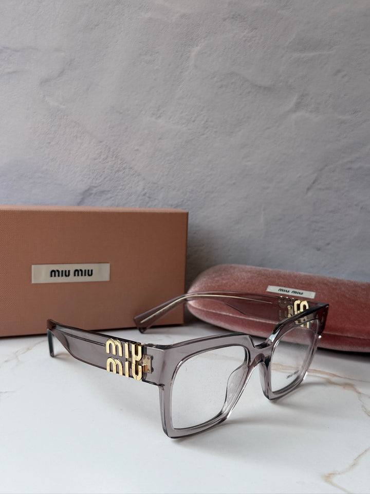 Miu Miu MU04UV Transparent Pink Thick Square Frames