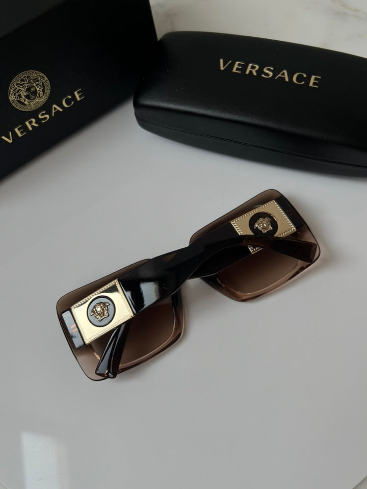 Versace VE4405 Gafas de sol cuadradas en marrón degradado