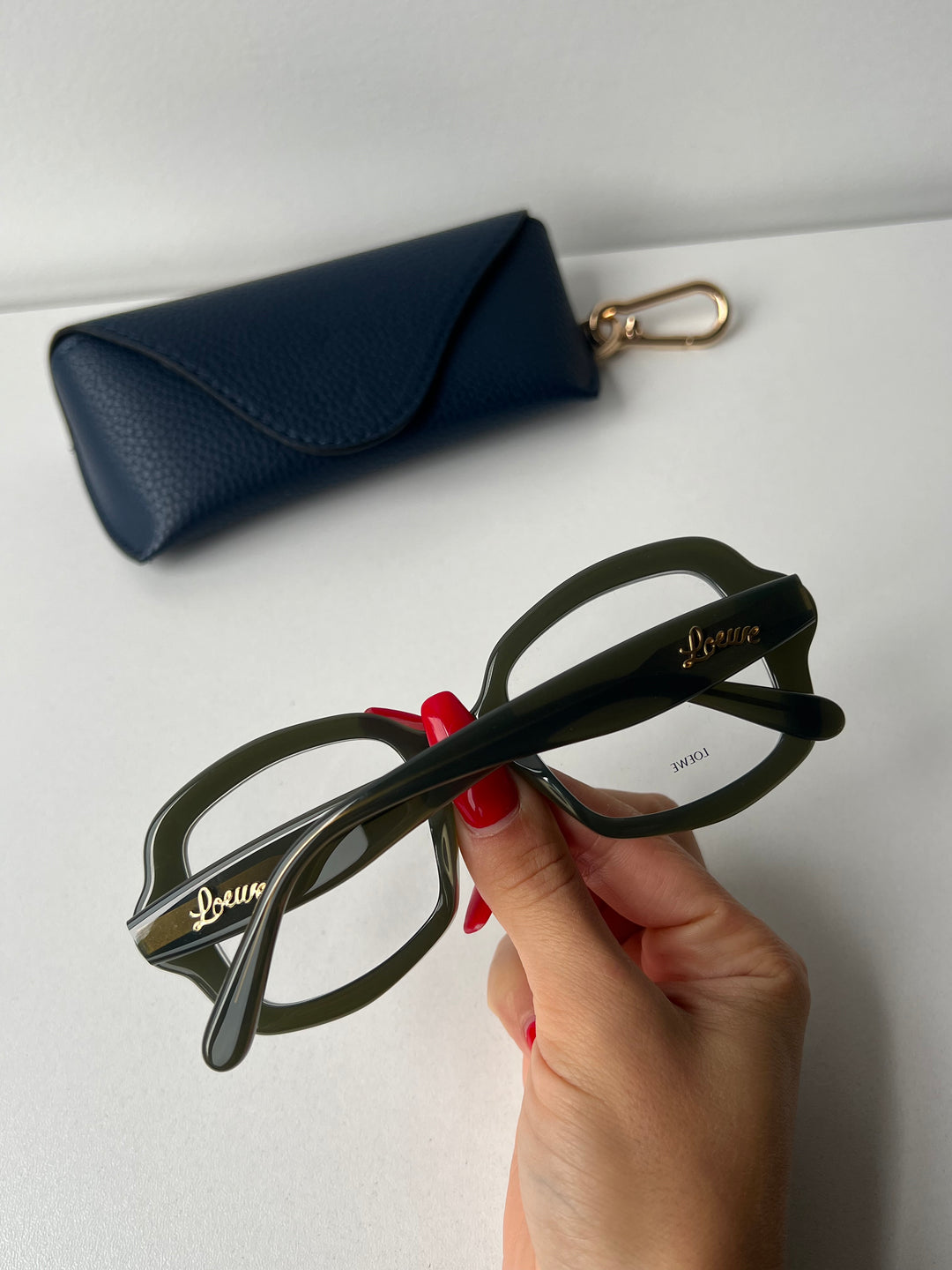 Loewe LW50066I Curvy Frames in Green