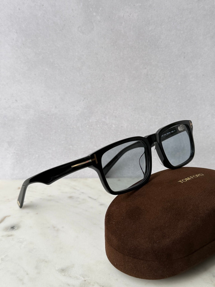 FT1148-D Black Rectangular Sunglasses