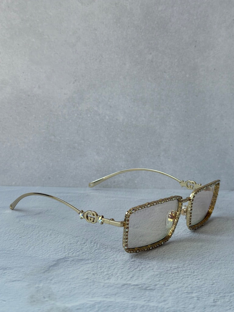 Gucci GG1568S Chain Sunglasses in Gold Crystal