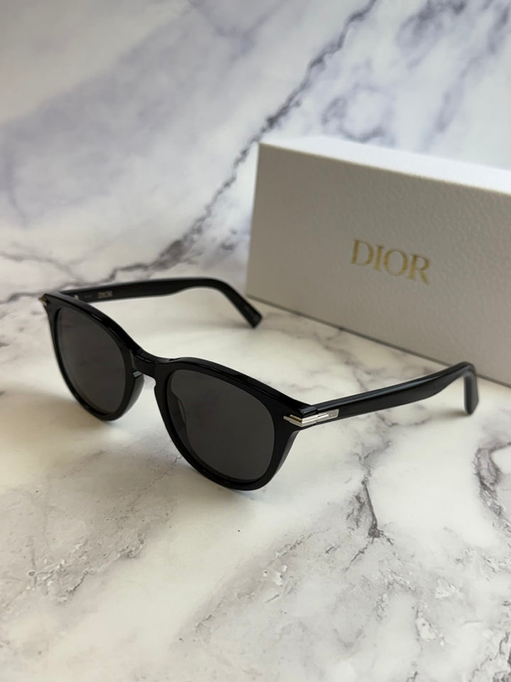 Dior Blacksuit R3I Sunglasses in Black