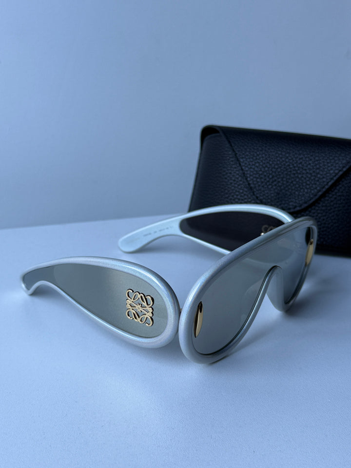 Loewe LW40108I Wave Mask Sunglasses in Light Grey
