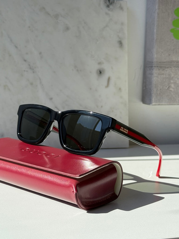 Gucci GG1869S Black Striped Temple Unisex Sunglasses