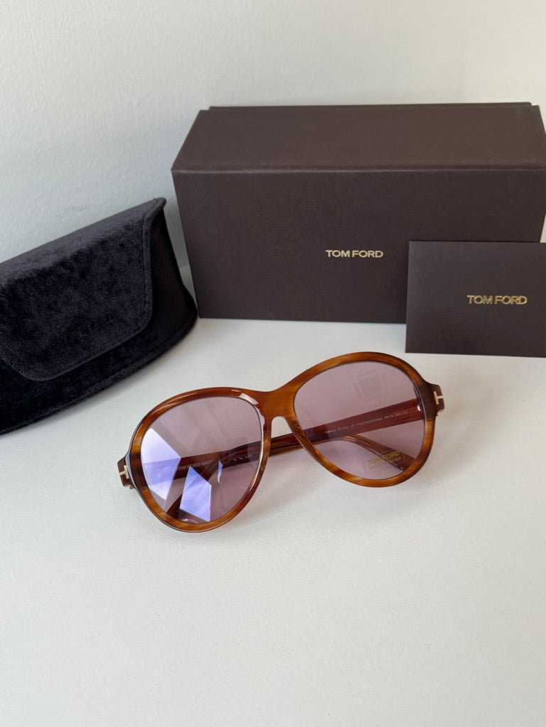 Tom Ford FT1033 Camryn Oversized Sunglasses in Brown