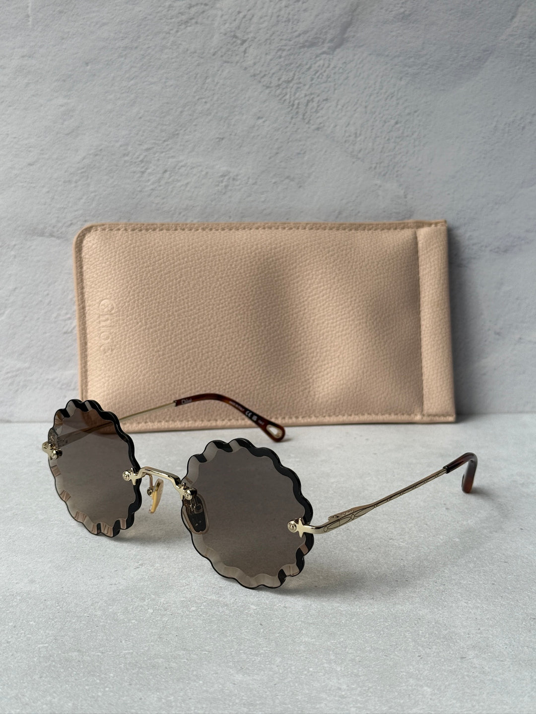 Chloe CH0047S Rosie Scalloped Sunglasses in Gradient Brown