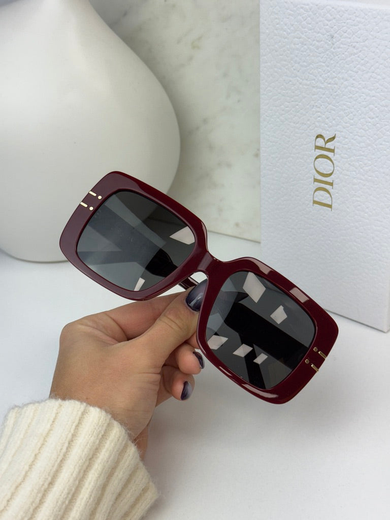 Dior Signature S11F Sunglasses in Burgundy Red