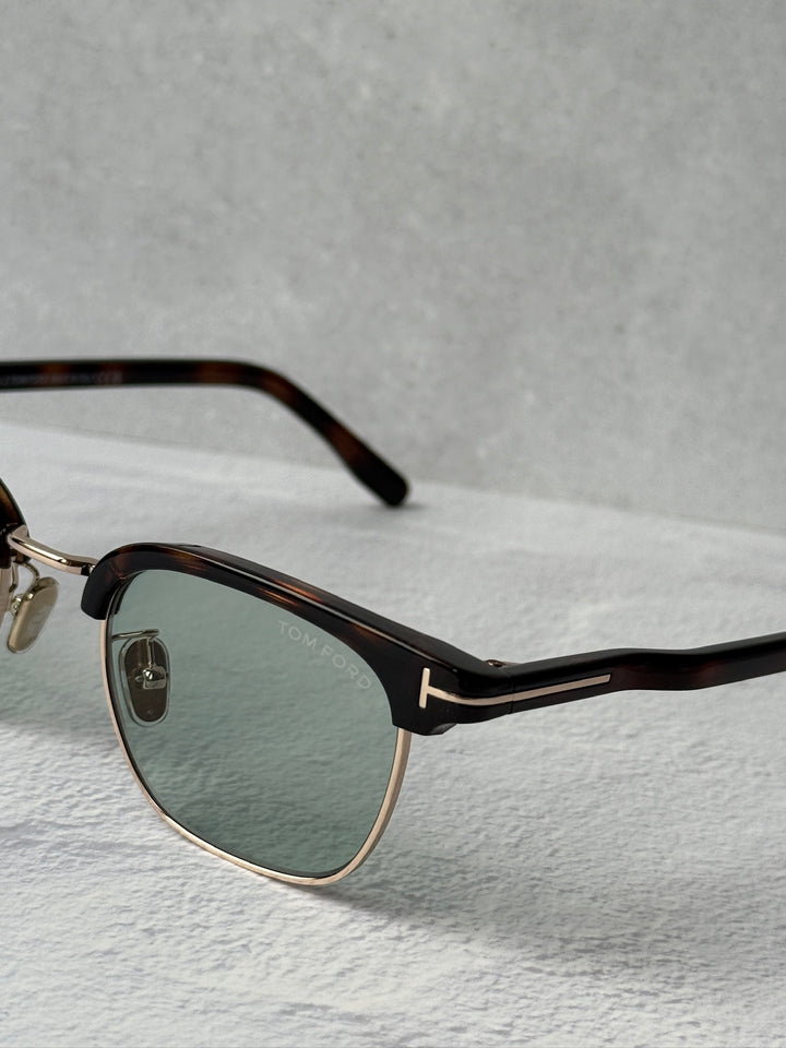 Tom Ford Camilla FT0682 Gafas de sol tipo ojo de gato 