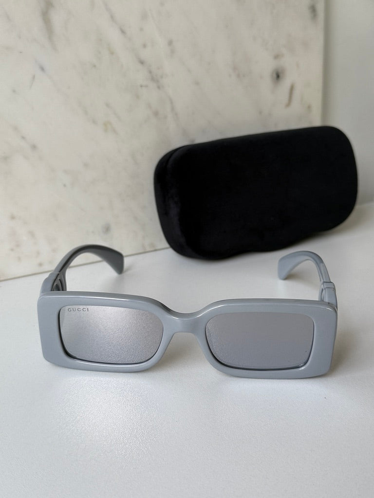 Gucci GG1325S Slim Sunglasses in Silver Mirror