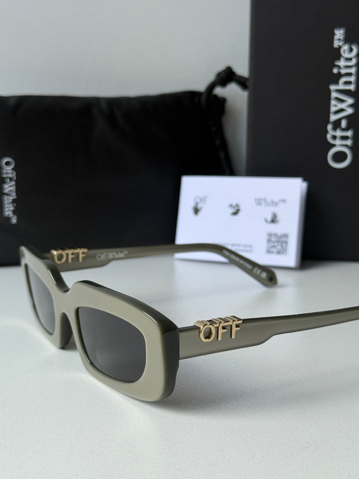 Off White Renton Sunglasses in Taupe