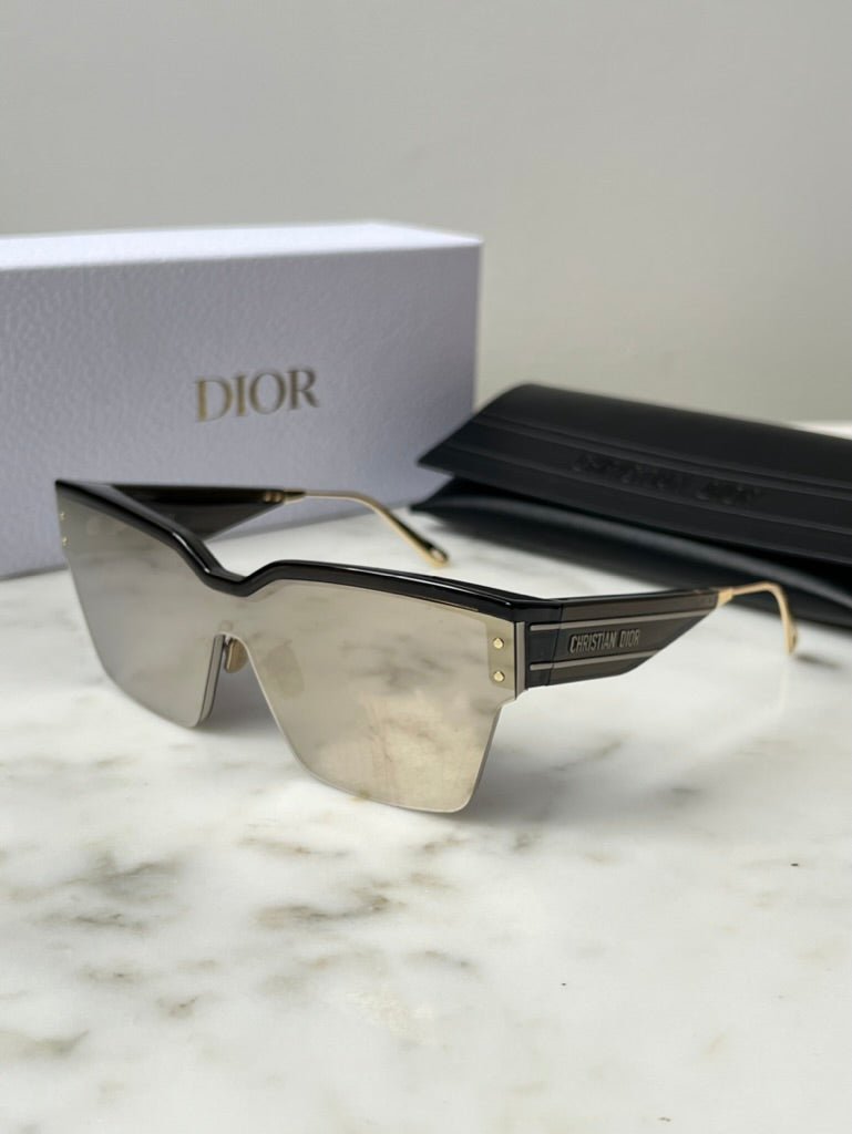 Dior DiorClub M4U Mask Sunglasses in Black Gold Mirror