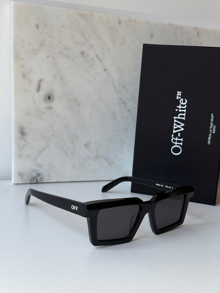 Off White Windsor Sunglasses in Black