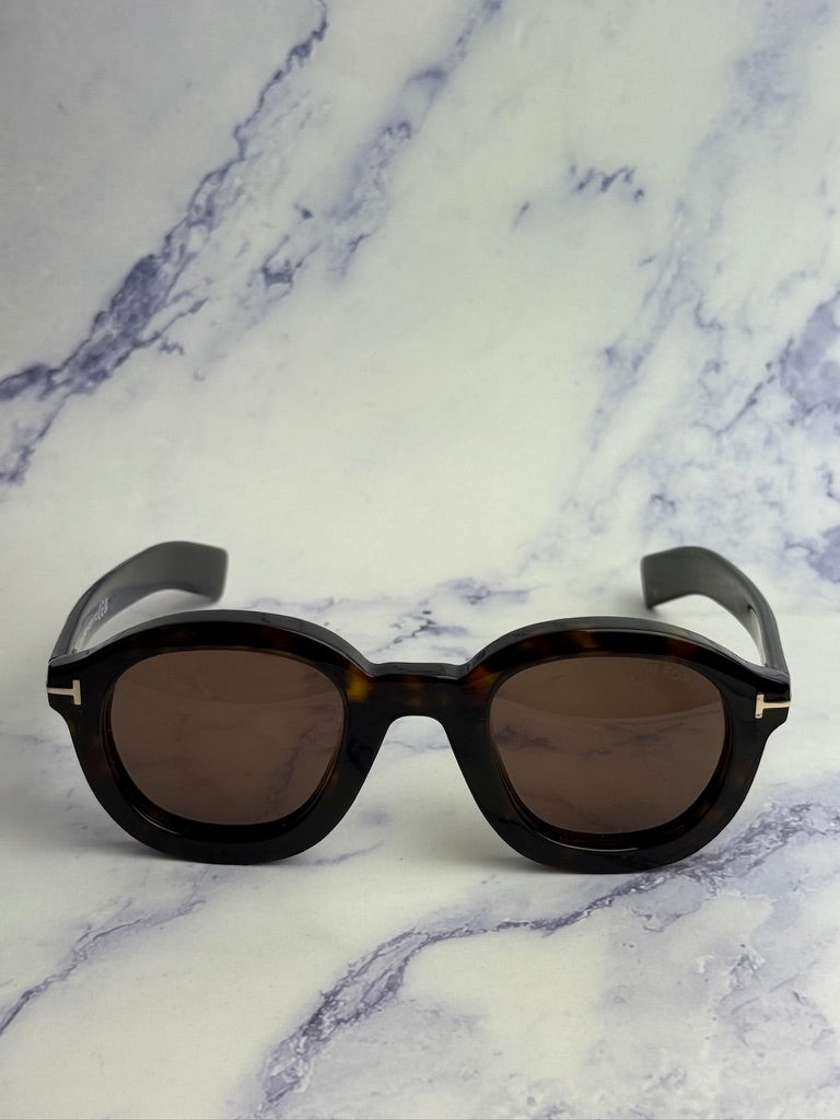 Gafas de sol negras con diseño de mariposa Sandrine de Tom Ford