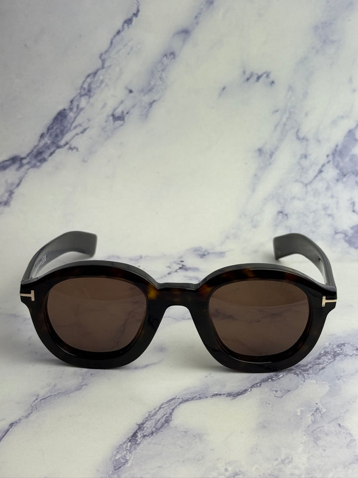 Gafas de sol negras con diseño de mariposa Sandrine de Tom Ford