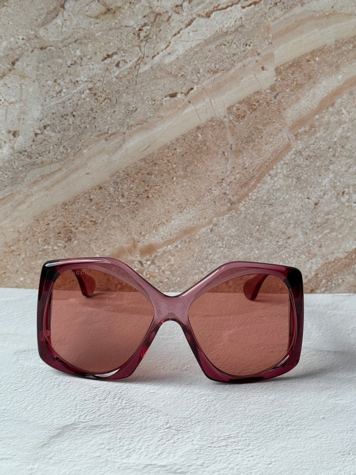 Gafas de sol rosas extragrandes Gucci GG0875S 