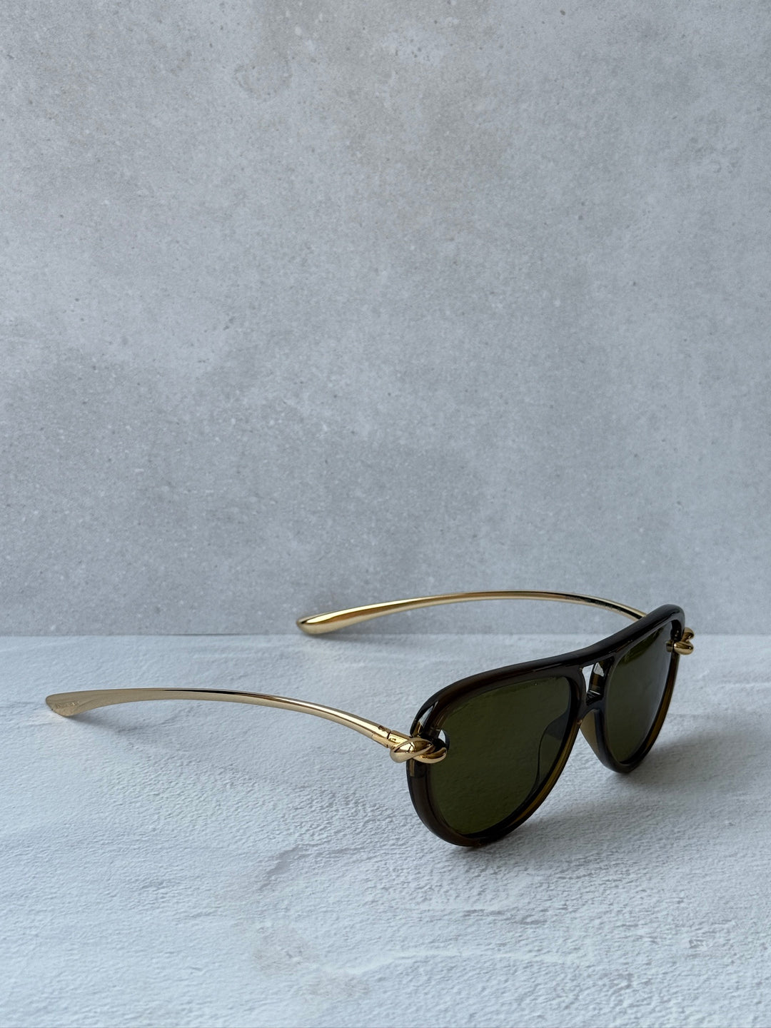 Bottega Veneta BV1418S Aviator Sunglasses in Green